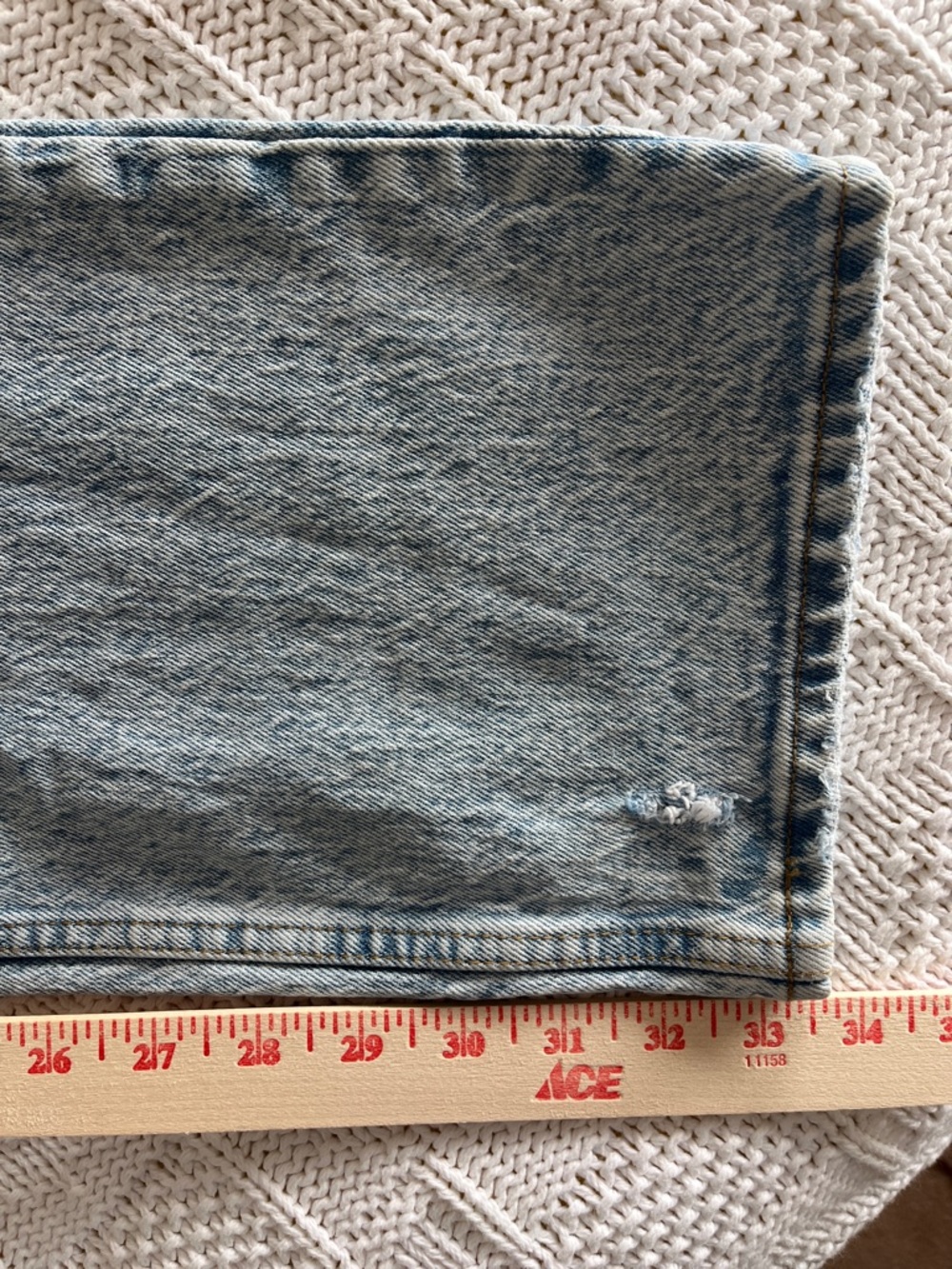 Abercrombie and Fitch Curve Love Ultra High Rise 90s Straight Jean Sz 28 / 6 xl - Picture 8 of 14